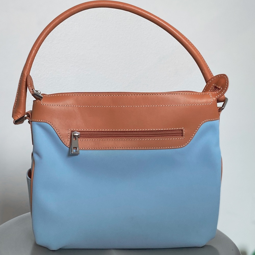 TALBOTS BLUE TAN PURSE